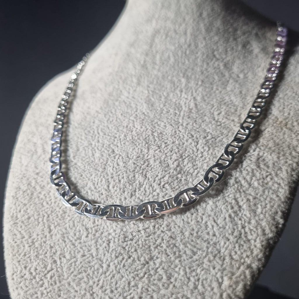 Cadena Gucci de Plata • 68 cm largo • 6 mm ancho