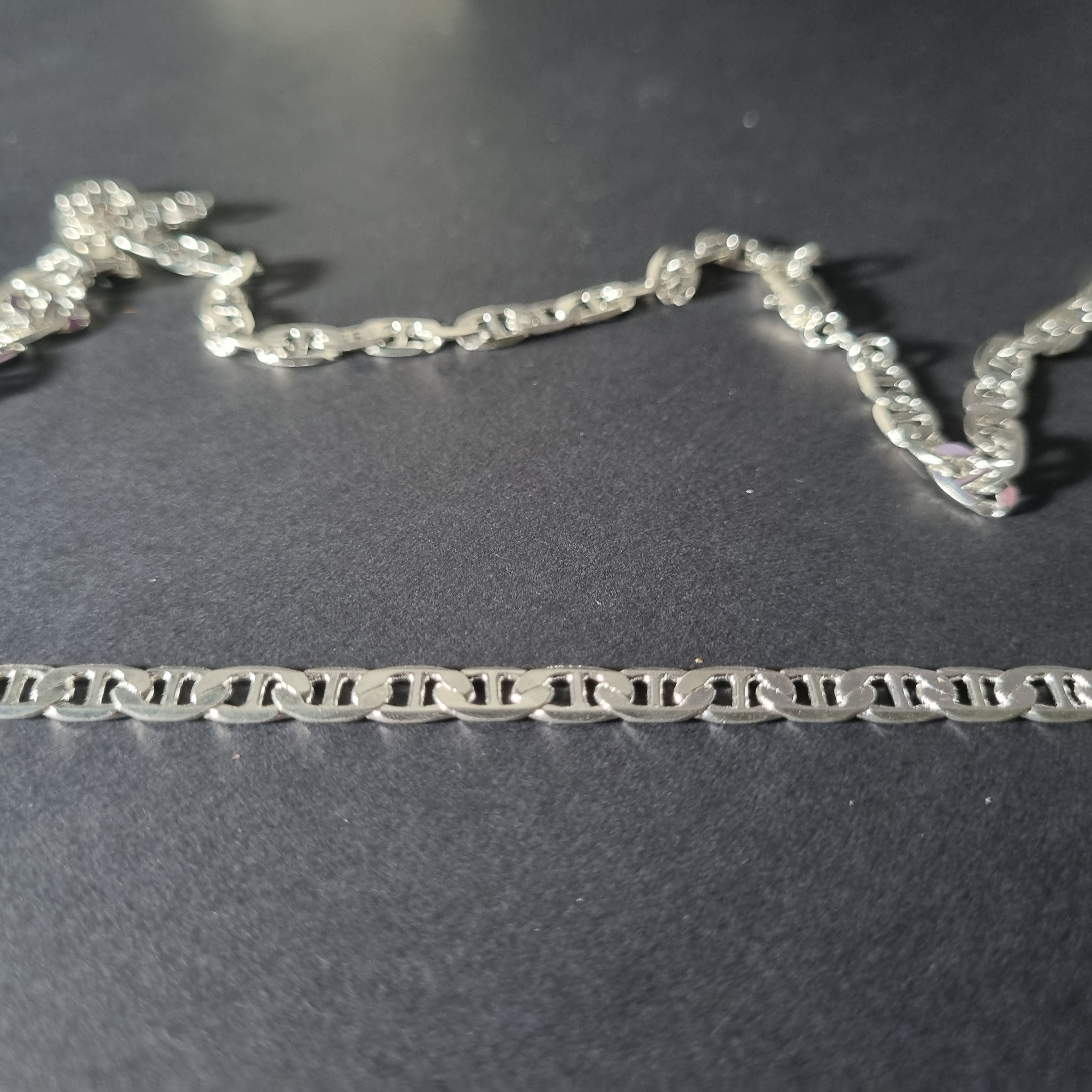 Cadena Gucci de Plata • 68 cm largo • 6 mm ancho