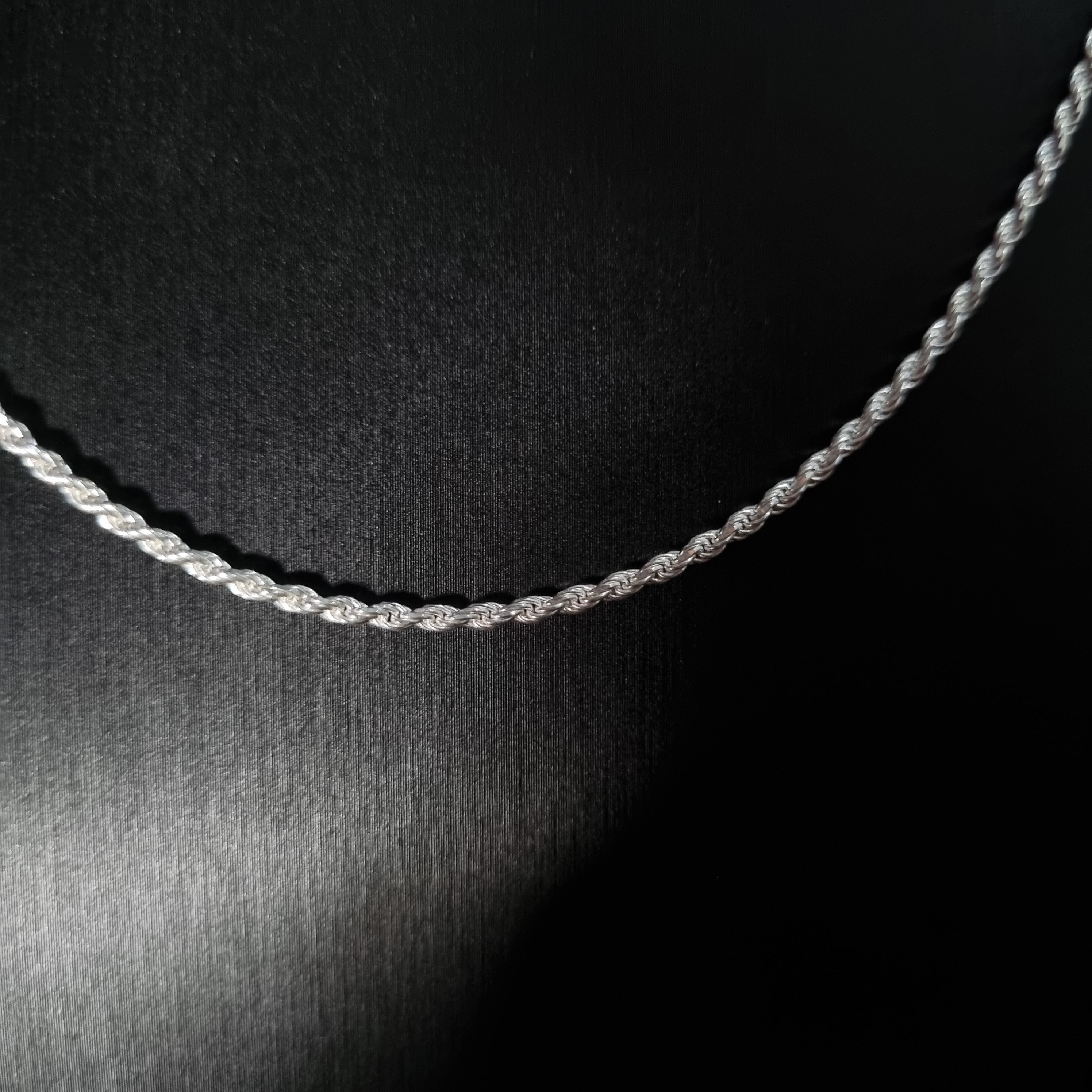 Cadena Tourbillon de Plata • 50 cm largo • 2 mm ancho