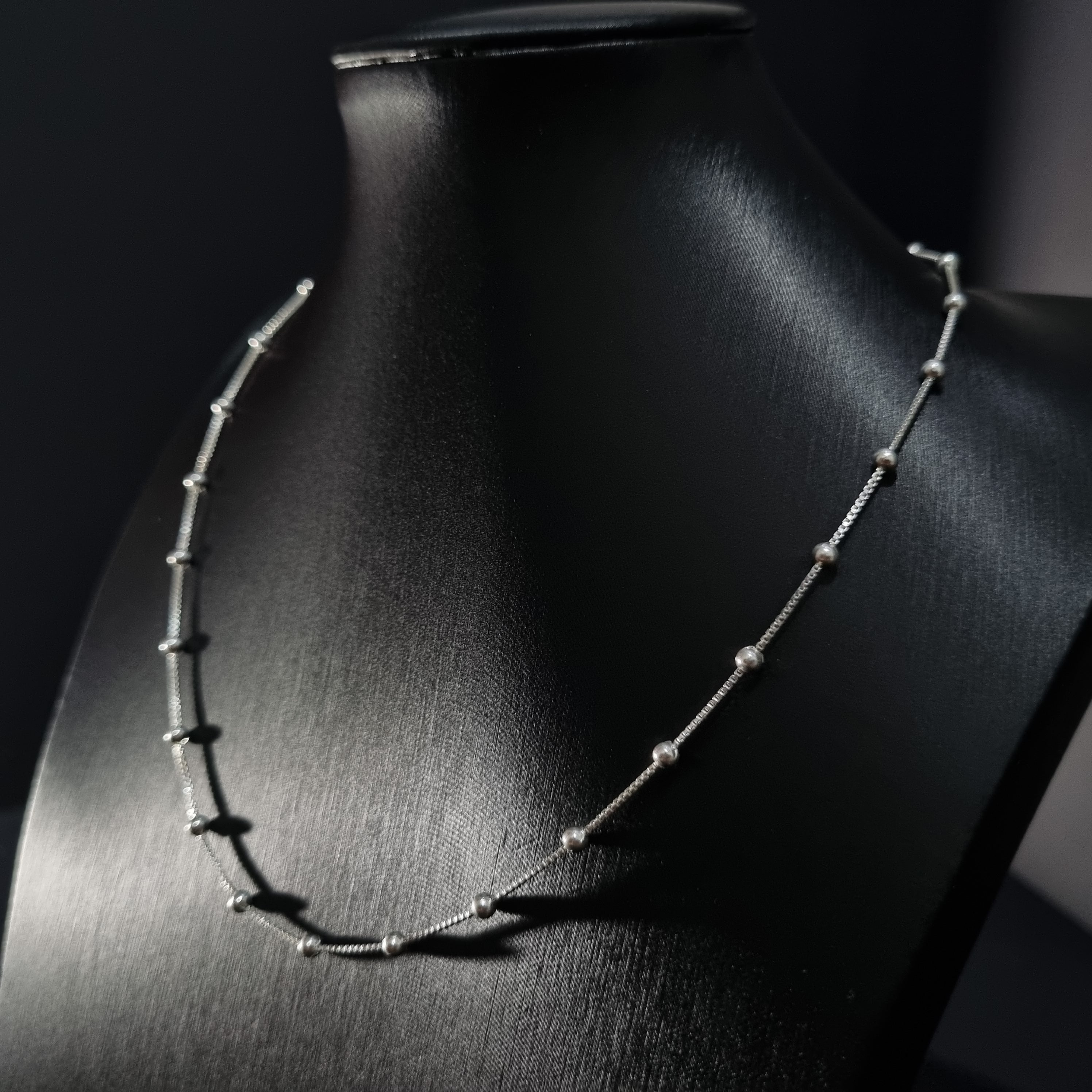 Cadena Veneciana con Perlas de Plata • 45 cm largo • 1 mm ancho