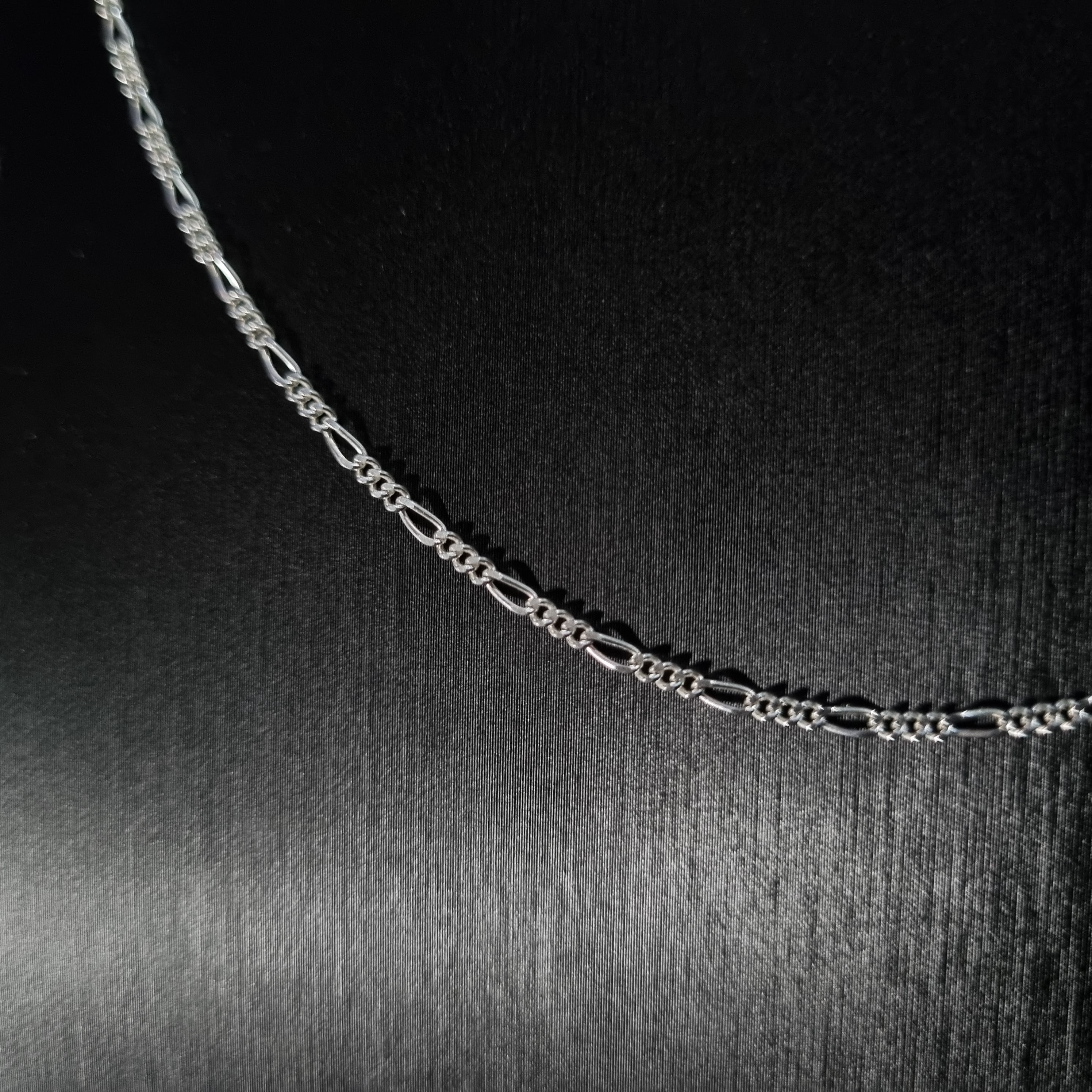 Cadena Cartier de Plata • 60 cm largo • 2 mm ancho