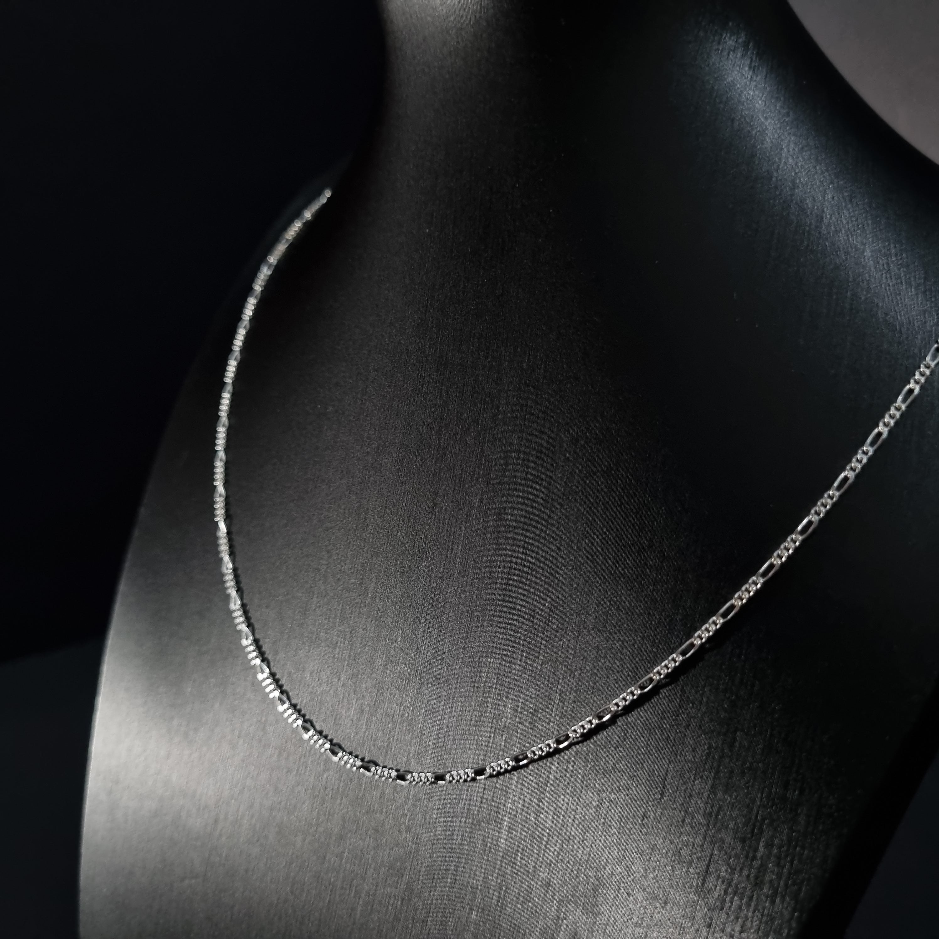 Cadena Cartier de Plata • 60 cm largo • 2 mm ancho