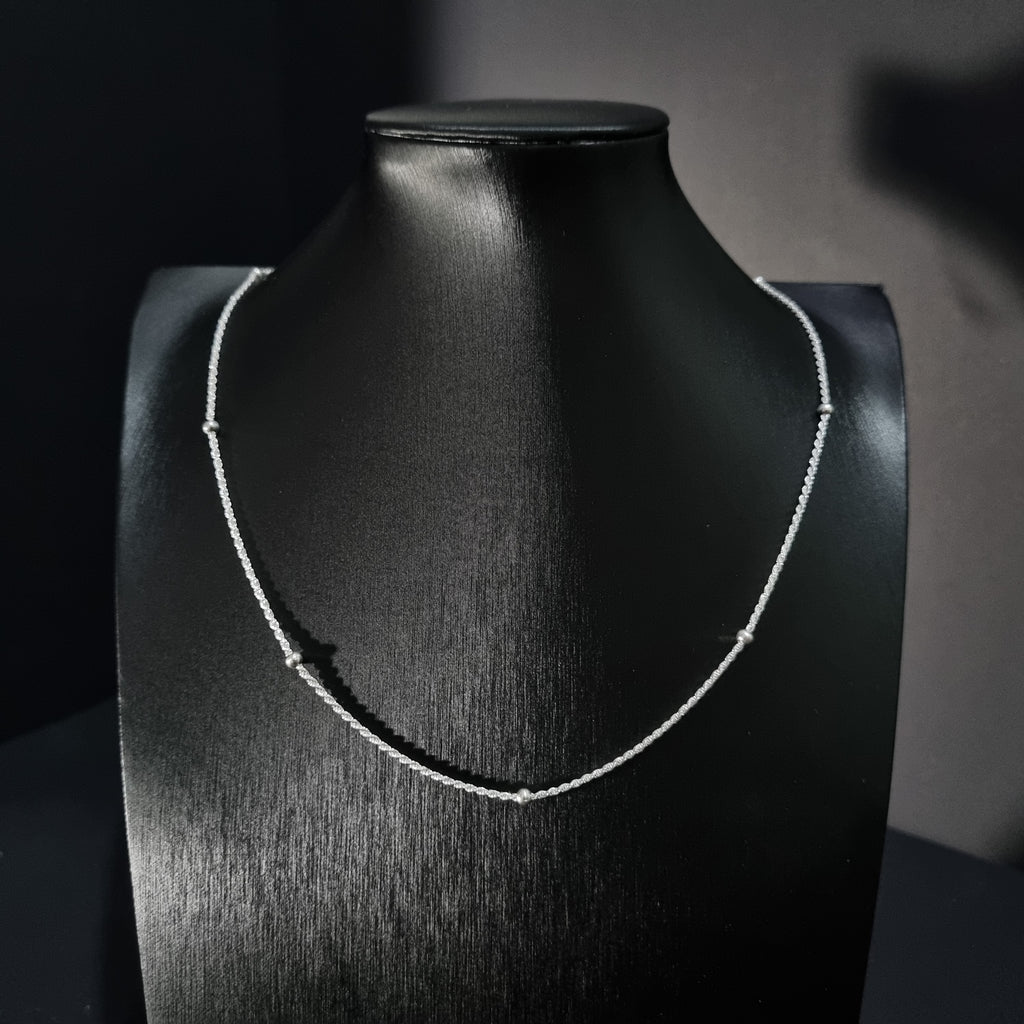 Cadena Tourbillon con Perlas de Plata • 50 cm largo • 1,5 mm ancho