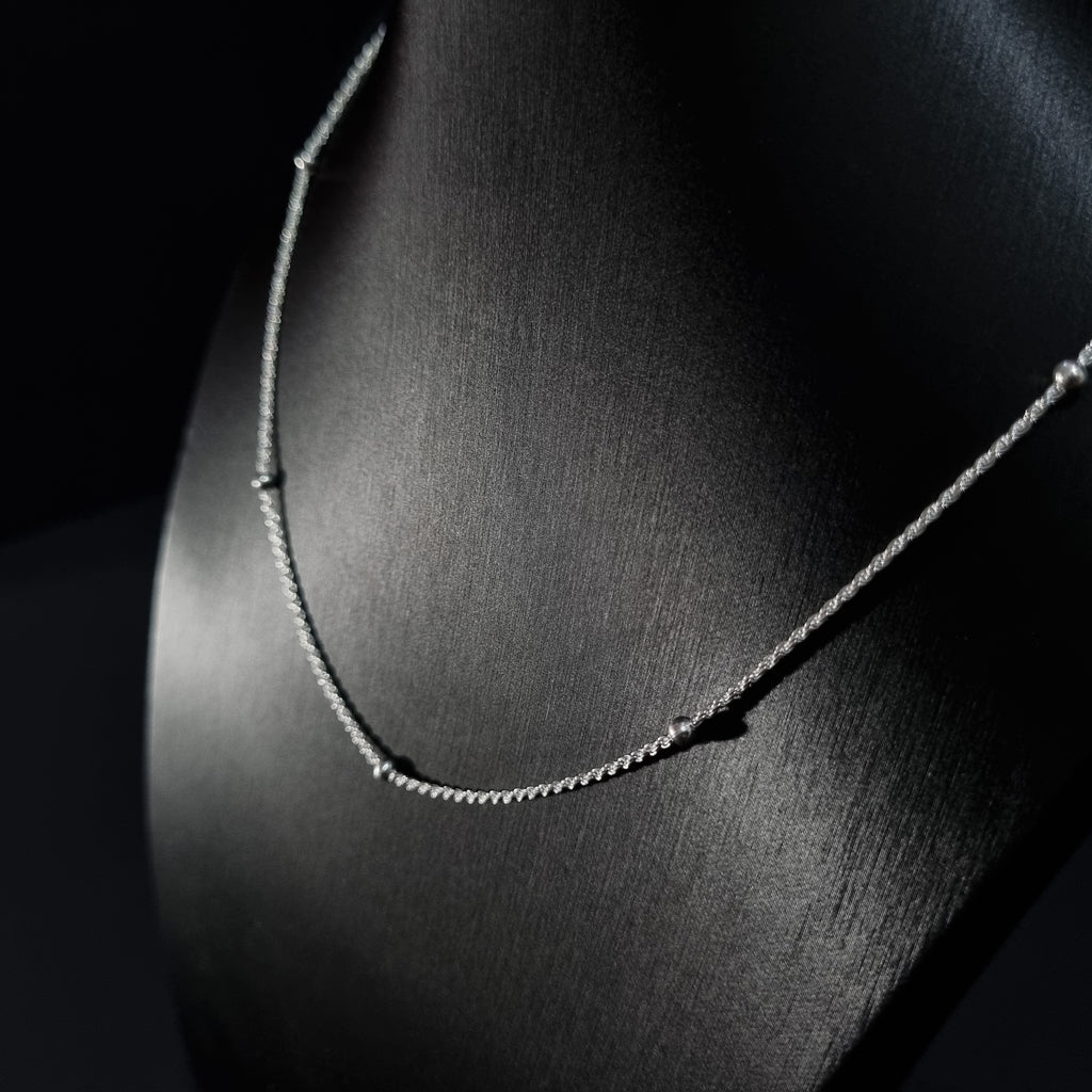 Cadena Tourbillon con Perlas de Plata • 50 cm largo • 1,5 mm ancho