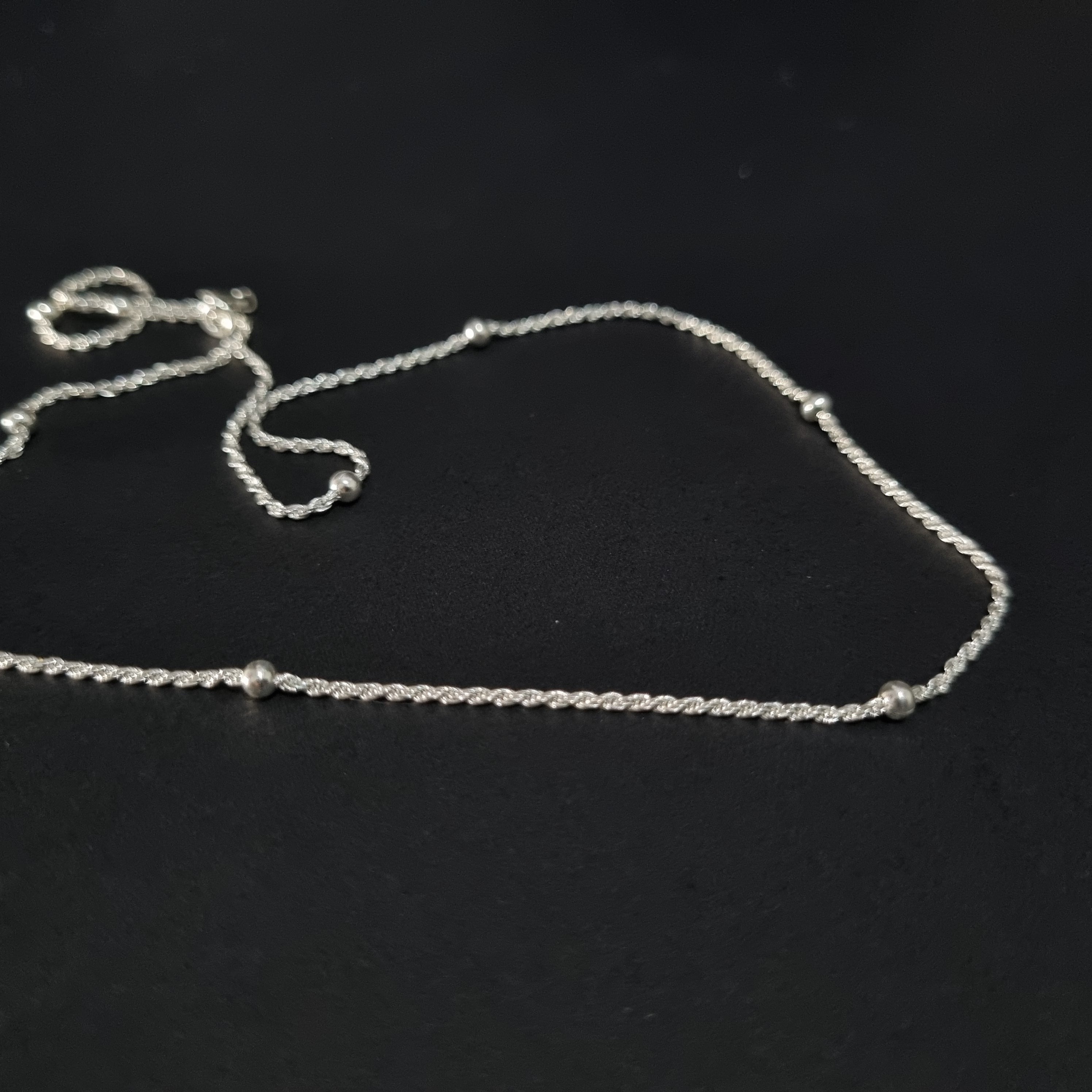 Cadena Tourbillon con Perlas de Plata • 50 cm largo • 1,5 mm ancho