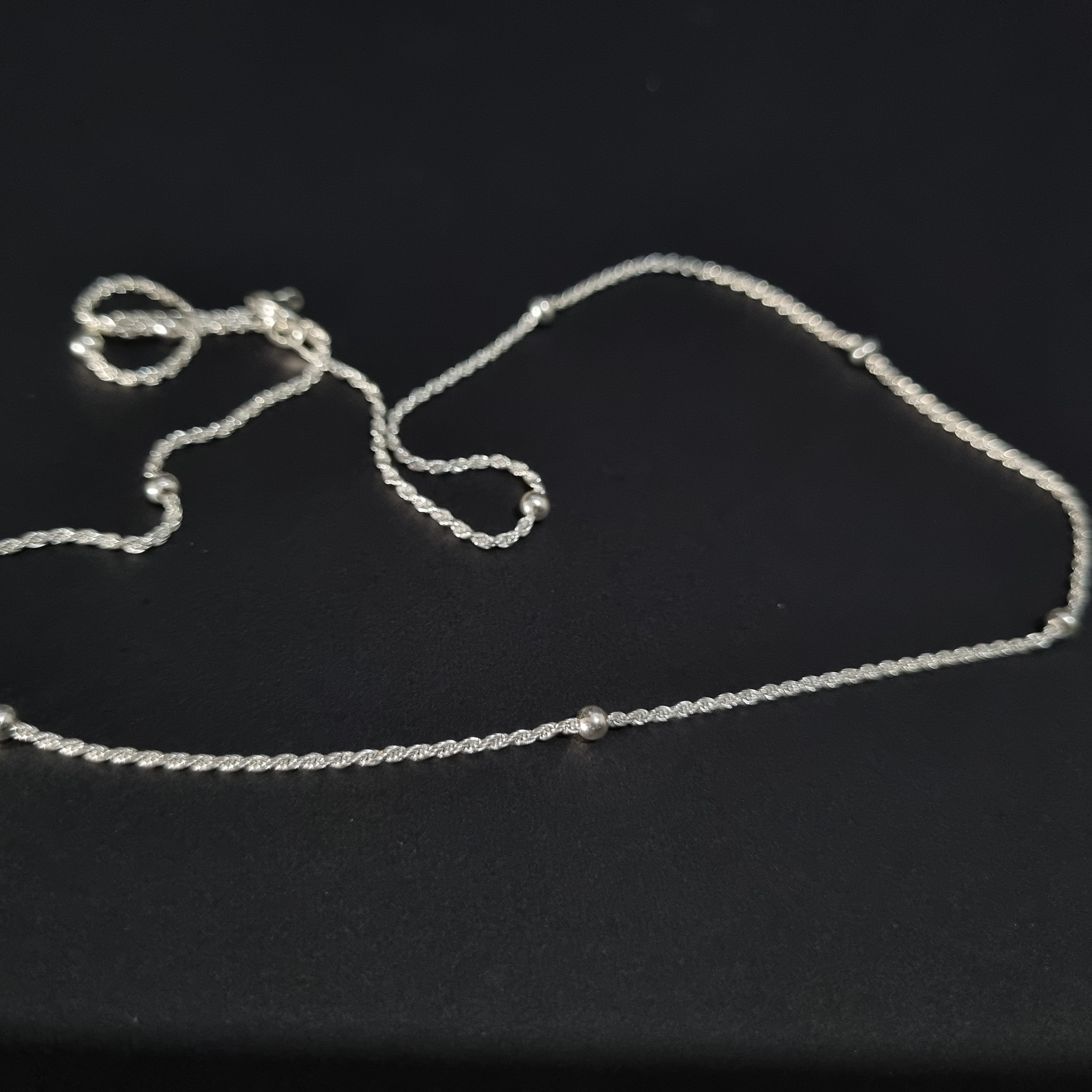 Cadena Tourbillon con Perlas de Plata • 50 cm largo • 1,5 mm ancho