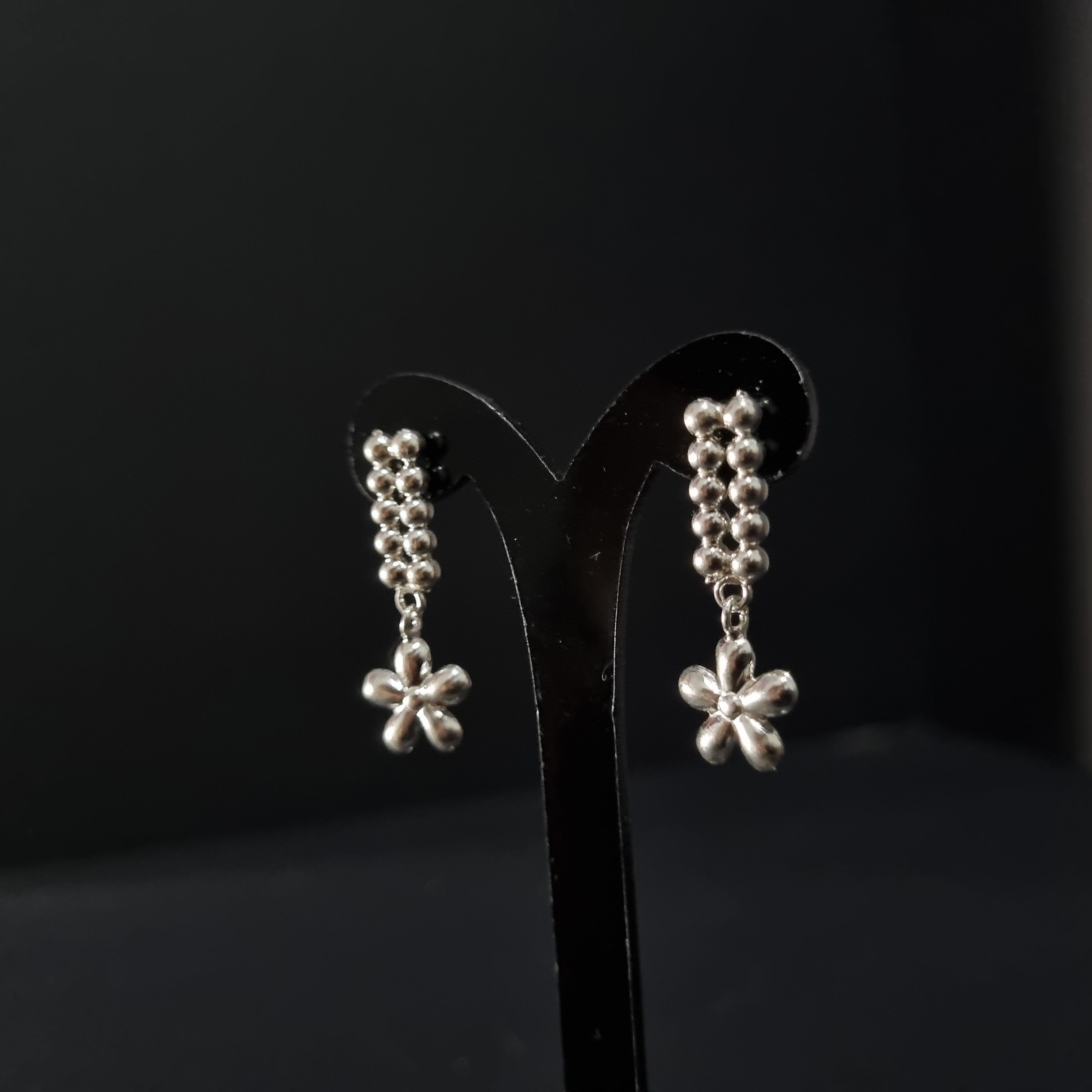 Pendientes Estrellas con Perlas de Plata • 3 cm largo • 11 mm ancho