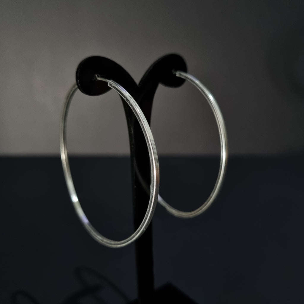 Aros Argolla de perfil cuadrado de Plata • 5,5 cm diametro • 2 mm ancho